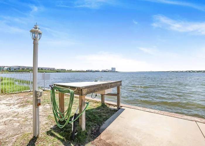 Compass Point 201 Pet-friendly For Fee Boat Ramp