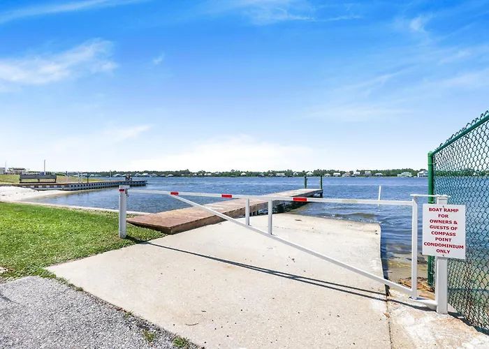 Compass Point 201 Pet-friendly For Fee Boat Ramp Holiday home *