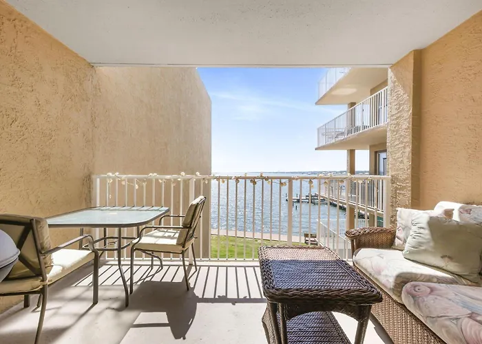 Compass Point 201 Pet-friendly For Fee Boat Ramp